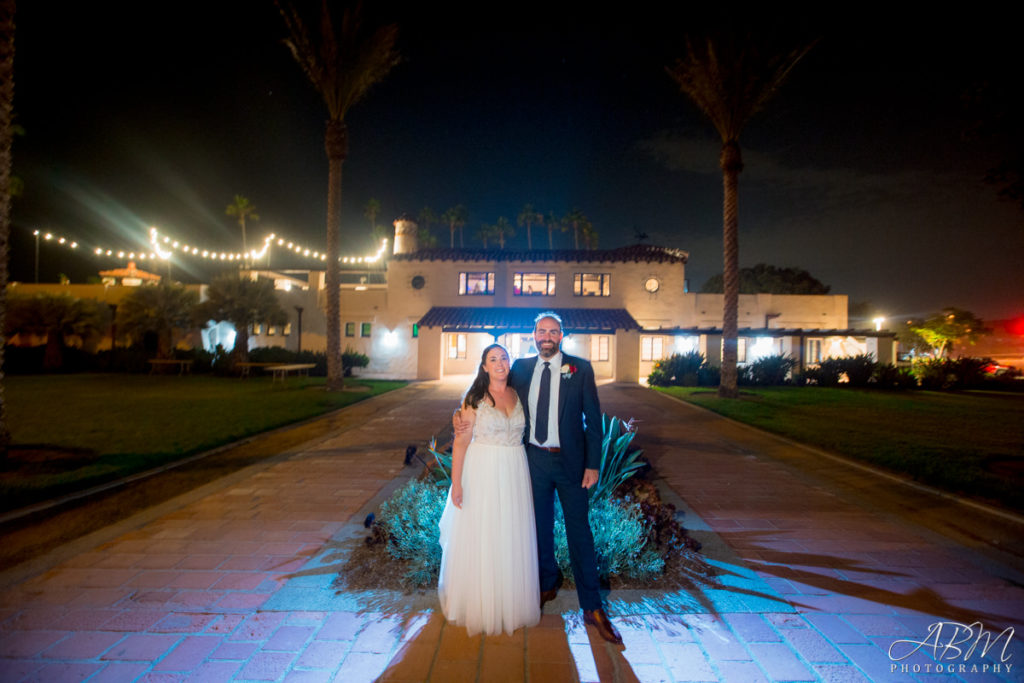 san-diego-wedding-photographer-ole-hanson-beach-club-0064-1024x683 Ole Hanson Beach Club | San Clemente | Christina + Stephen’s Wedding Photography