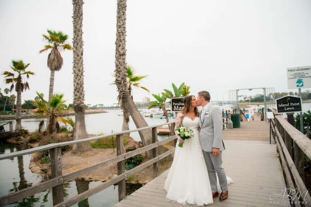 san-diego-wedding-photographer-paradise-point-0001-1-1024x683 Paradise Point | San Diego | Morgan + Jeremy’s Wedding Photography
