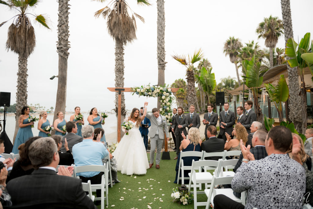 san-diego-wedding-photographer-paradise-point-0037-1024x683 Paradise Point | San Diego | Morgan + Jeremy’s Wedding Photography