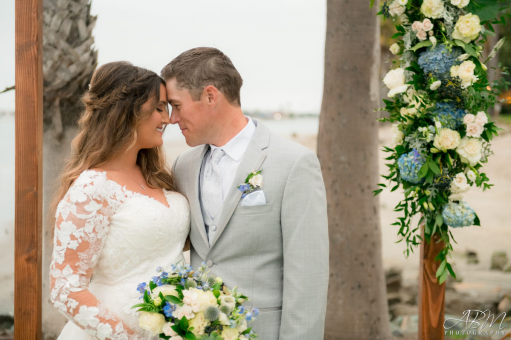 san-diego-wedding-photographer-paradise-point-0039-1024x683 Paradise Point | San Diego | Morgan + Jeremy’s Wedding Photography