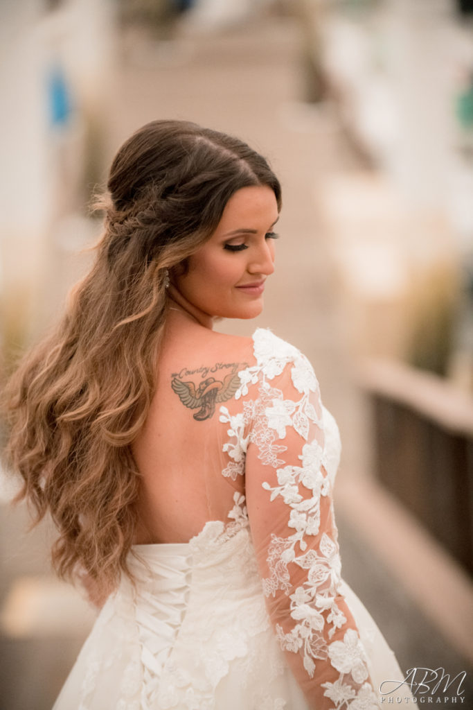 san-diego-wedding-photographer-paradise-point-0046-683x1024 Paradise Point | San Diego | Morgan + Jeremy’s Wedding Photography