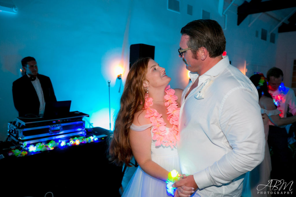Windmill Food Hall | Carlsbad | Maddie + Matthew’s Wedding Photography Venue Spotlight Weddings san-diego-wedding-photographer-windmill-carlsbad-0045-1024x683 Windmill Food Hall | Carlsbad | Maddie + Matthew’s Wedding Photography
