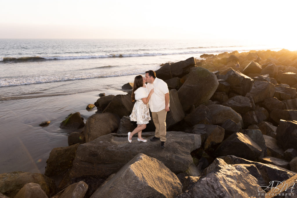 02-hotel-del-coronado-san-diego-engagement-photographer-013-1024x683 Hotel Del Coronado | Coronado | Austin and Rachel's Engagement Photography