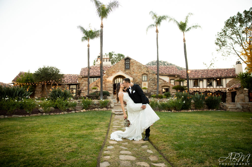 Mt. Woodson Castle | Ramona | Samantha and Andrew's Wedding Photography Weddings 02-mount-woodson-castle-san-diego-wedding-photography-038-1024x682 Mt. Woodson Castle | Ramona | Samantha and Andrew's Wedding Photography