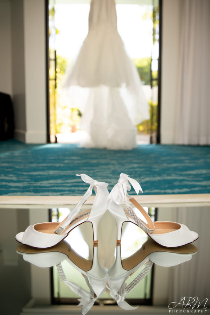 Margaritaville Resort | Palm Springs | Elyse and Zarek's Wedding Photography Weddings Zarek_W_0007-682x1024 Margaritaville Resort | Palm Springs | Elyse and Zarek's Wedding Photography