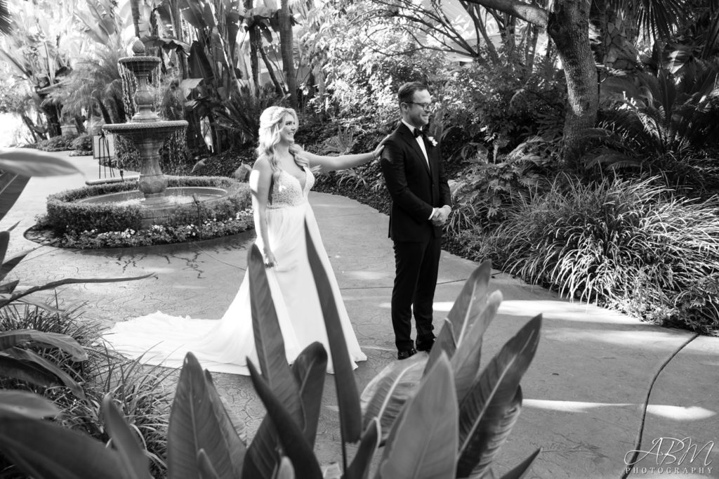 grand-tradition-estate-gardens-san-diego-wedding-photographer-009-1024x682 Grand Tradition Estate & Gardens | Fallbrook | Samantha and Mathias's Wedding Photography