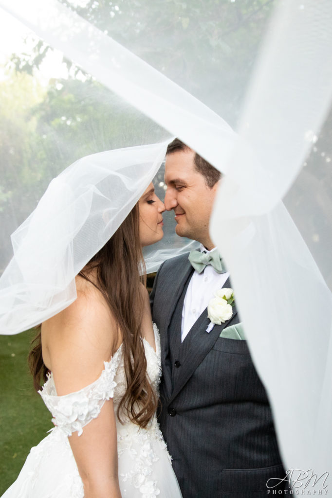 Green Gables Wedding Estate | San Marcos | Meg and Nicholas's Wedding Photography Weddings green-gables-wedding-estate-san-diego-wedding-photography-037-682x1024 Green Gables Wedding Estate | San Marcos | Meg and Nicholas's Wedding Photography