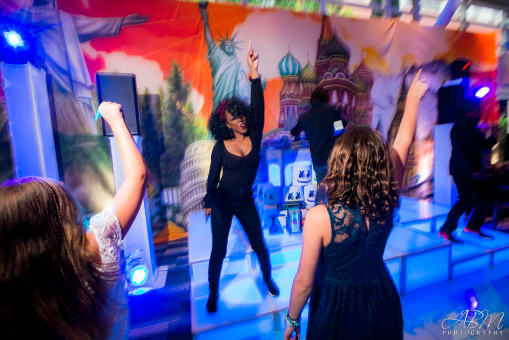 Hyatt Regency La Jolla At Aventine | La Jolla | Justin’s Bar Mitzvah Photography Bar Mitzvah Family Portraits hyatt-la-jolla-bar-mitzvah-photographey-0030-1024x683 Hyatt Regency La Jolla At Aventine | La Jolla | Justin’s Bar Mitzvah Photography