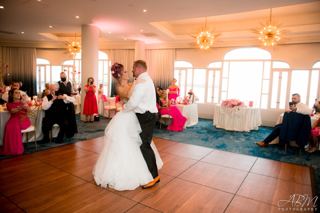 Loews Coronado Bay Resort | Coronado | Heather and Aaron's Wedding Photography Weddings loews-coronado-bay-resort-san-diego-wedding-photographer-044-1024x682 Loews Coronado Bay Resort | Coronado | Heather and Aaron's Wedding Photography