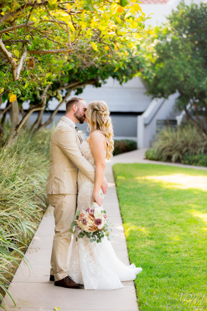 Loews Coronado Bay Resort | Coronado | Frances and Nicholas's Wedding Photography Weddings loews-coronado-bay-resort-san-diego-wedding-photography-040-683x1024 Loews Coronado Bay Resort | Coronado | Frances and Nicholas's Wedding Photography