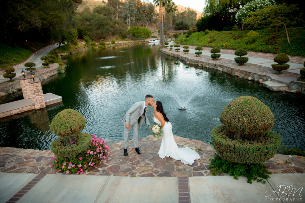 los-willows-wedding-estate-san-diego-wedding-photography-036-1024x682 Los Willows Wedding Estate | Alyssa and Cory's Wedding Photography
