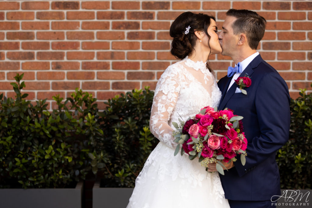Luce on Kettner | San Diego | Bess and Rob's Wedding Photography Weddings luce-on-kettner-san-diego-wedding-photographer-030-1024x683 Luce on Kettner | San Diego | Bess and Rob's Wedding Photography