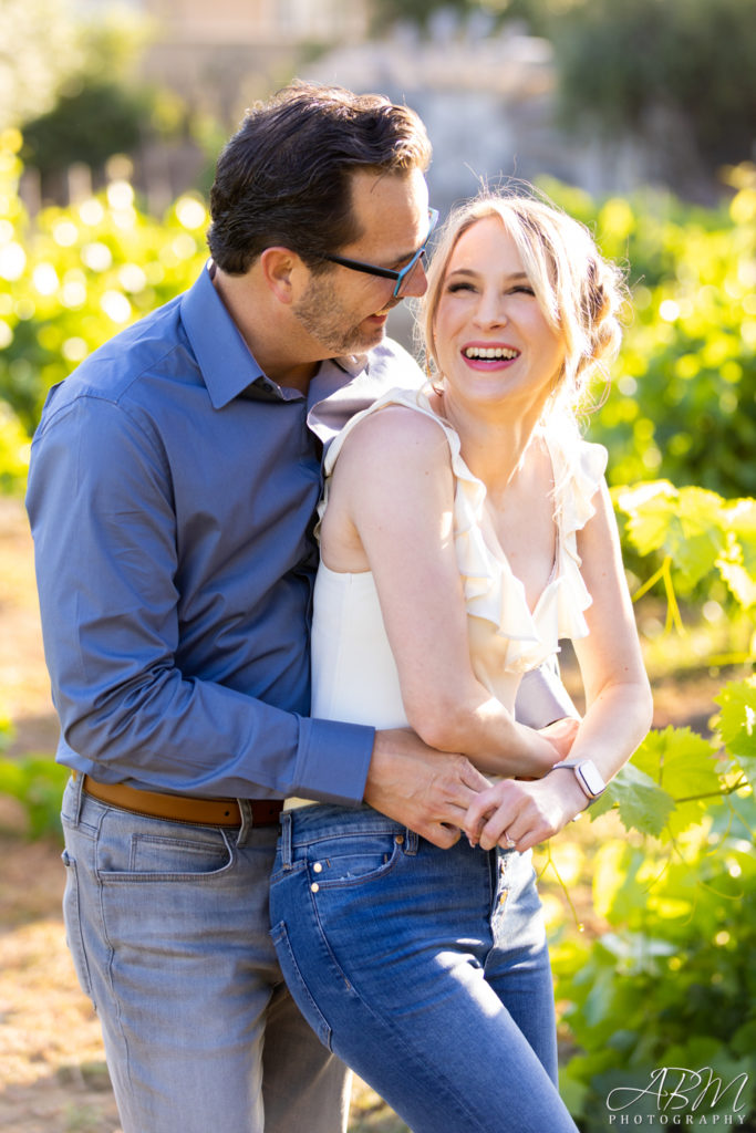 san-diego-engagement-photography-011-683x1024 Bernardo Winery | Rancho Bernardo | Jacqui and Derick Engagement Photography