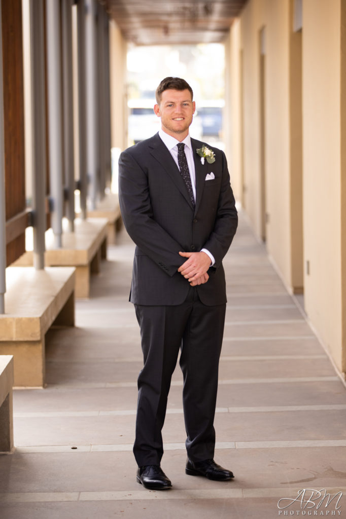 scripps-seaside-forum-san-diego-wedding-photography-017-682x1024 Scripps Seaside Forum | La Jolla | Shelby and Gregory's Wedding Photography