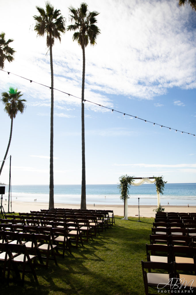 scripps-seaside-forum-san-diego-wedding-photography-021-682x1024 Scripps Seaside Forum | La Jolla | Shelby and Gregory's Wedding Photography