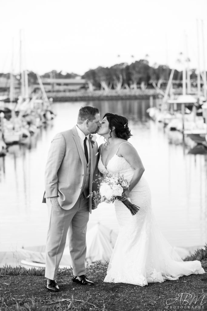 tom-hams-lighthouse-san-diego-wedding-photographer-031-683x1024 Tom Ham's Lighthouse | San Diego | Jason and Nidia's Wedding Photography