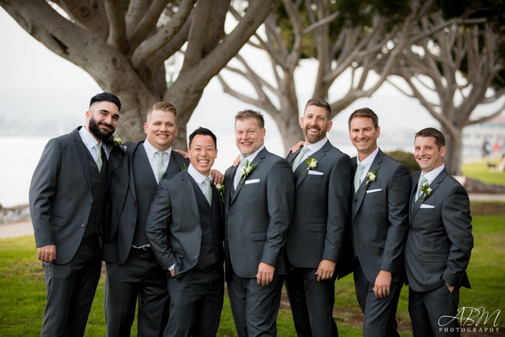 Harbor View Loft | San Diego | Jessica + Daniel’s Wedding Photography Weddings Harbor-View-Loft-san-diego-wedding-photograhy-0009-1024x683 Harbor View Loft | San Diego | Jessica + Daniel’s Wedding Photography