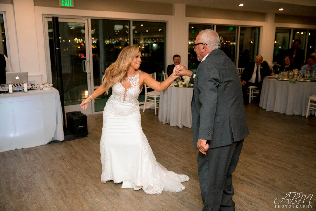 Harbor View Loft | San Diego | Jessica + Daniel’s Wedding Photography Weddings Harbor-View-Loft-san-diego-wedding-photograhy-0044-1024x683 Harbor View Loft | San Diego | Jessica + Daniel’s Wedding Photography
