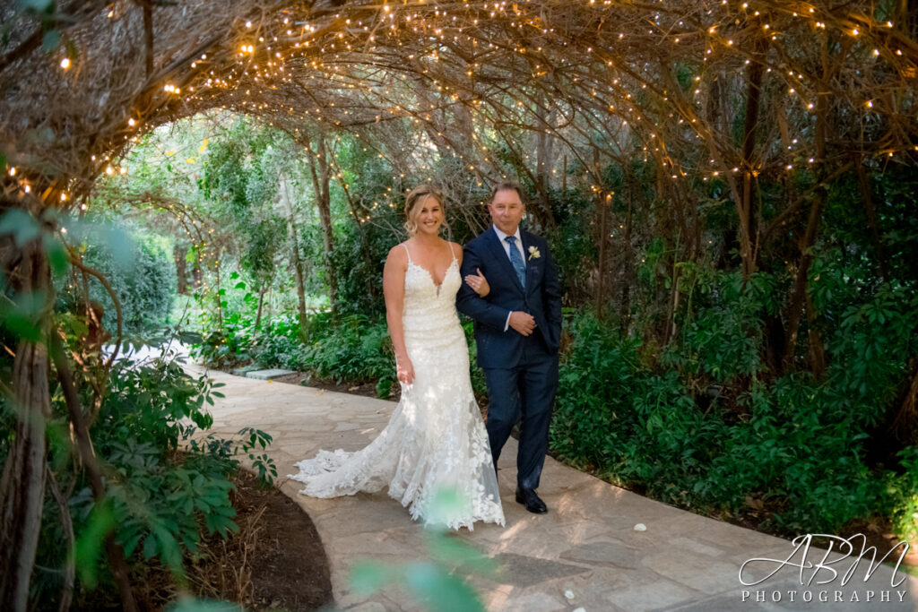 twin-oaks-garden-estate-san-marcos-wedding-photography-031-1024x683 Twin Oaks | San Marcos | Alex + Zac’s Wedding Photography