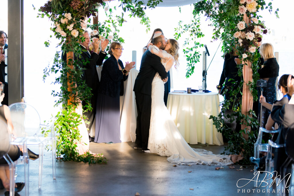 coasterra-san-diego-wedding-photography-016-1024x683 Coasterra | San Diego | Elyse + Guy’s Wedding Photography