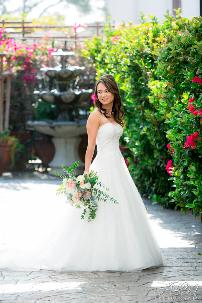 Cuvier Club | La Jolla | Joyce + Marius’ Wedding Photography Weddings cuvier-club-la-jolla-wedding-photography-012-683x1024 Cuvier Club | La Jolla | Joyce + Marius’ Wedding Photography