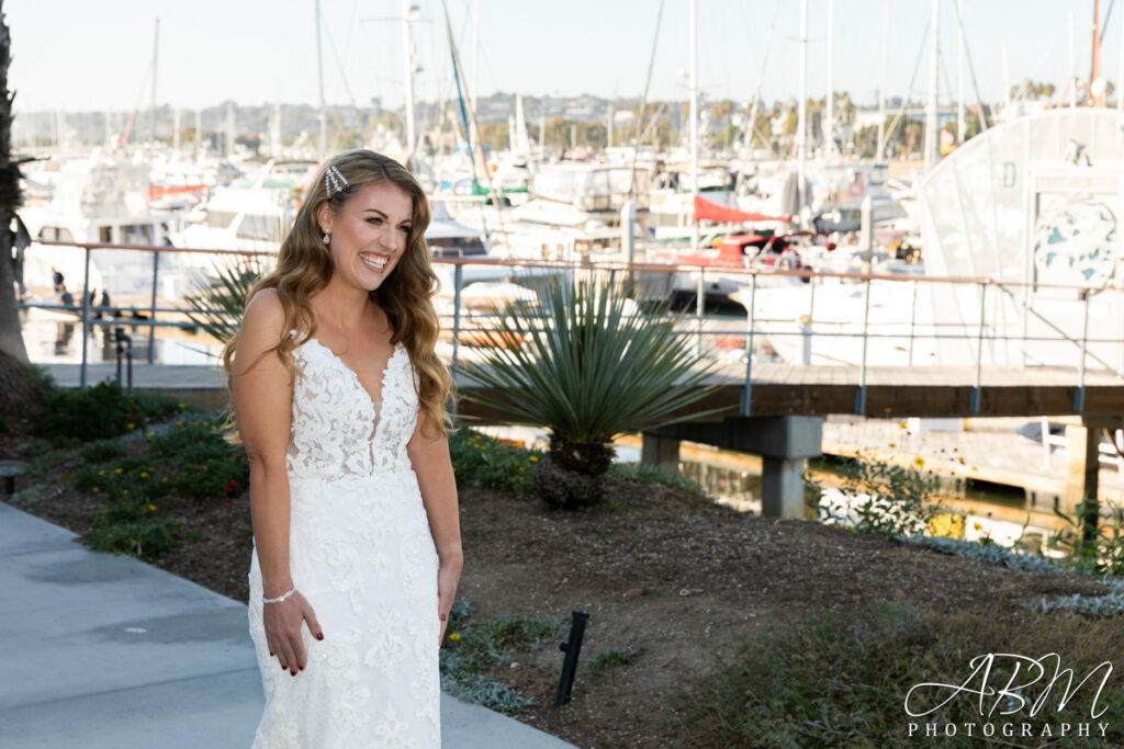 harbor-view-loft-san-diego-wedding-photography-007-1024x683 Harbor View Loft | San Diego | Allyson + Robert’s Wedding Photography