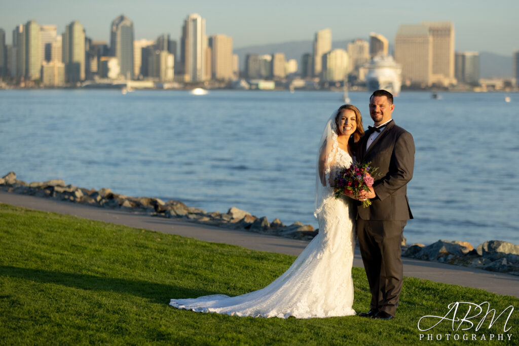 harbor-view-loft-san-diego-wedding-photography-027-1024x683 Harbor View Loft | San Diego | Allyson + Robert’s Wedding Photography