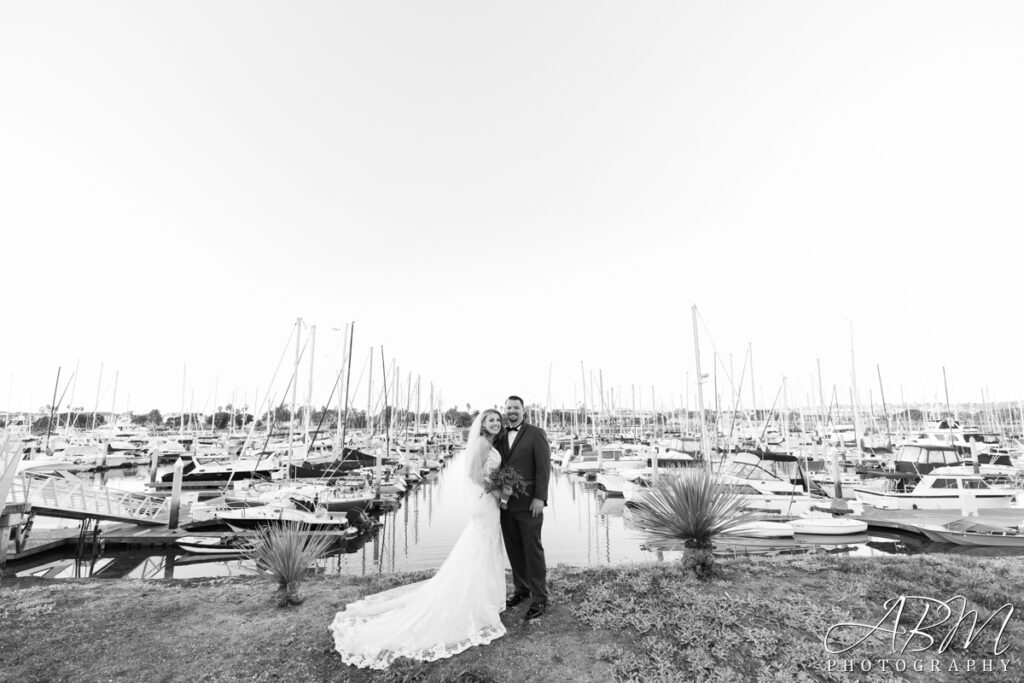 harbor-view-loft-san-diego-wedding-photography-039-1024x683 Harbor View Loft | San Diego | Allyson + Robert’s Wedding Photography