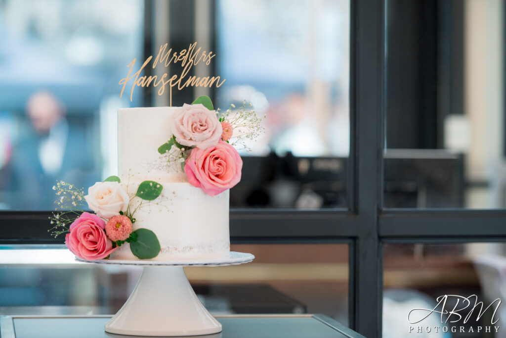 Pendry | San Diego | Cynthia + Anthony’s Wedding Photography Weddings pendry-downtown-san-diego-wedding-photography-026-1024x683 Pendry | San Diego | Cynthia + Anthony’s Wedding Photography