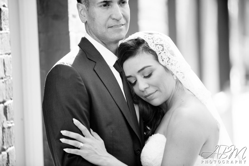Pendry | San Diego | Cynthia + Anthony’s Wedding Photography Weddings pendry-downtown-san-diego-wedding-photography-029-1024x683 Pendry | San Diego | Cynthia + Anthony’s Wedding Photography