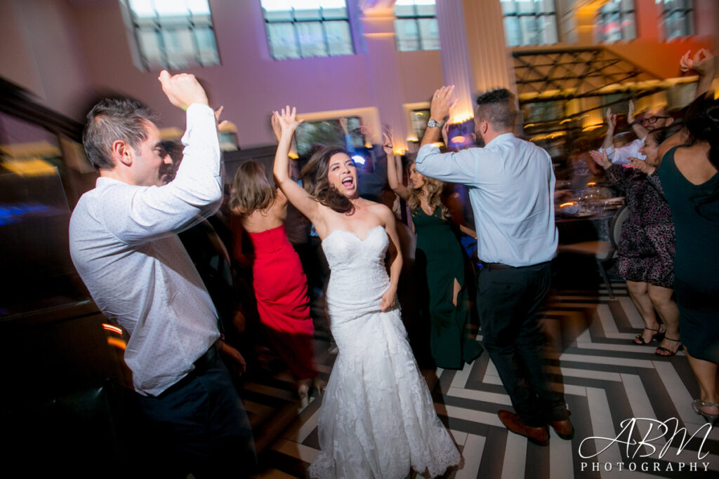 Pendry | San Diego | Cynthia + Anthony’s Wedding Photography Weddings pendry-downtown-san-diego-wedding-photography-046-1024x683 Pendry | San Diego | Cynthia + Anthony’s Wedding Photography