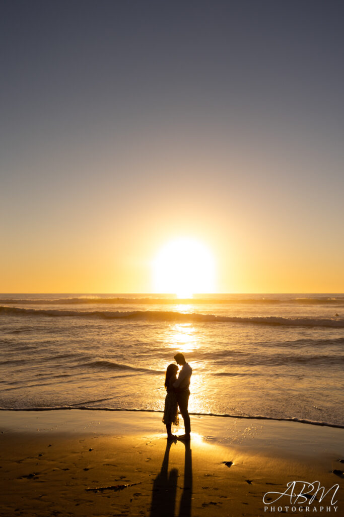 03seagrove-park-del-mar-engagement-photography-015-683x1024 Seagrove Park | Del Mar | Kayla + Chad’s Engagement Photography