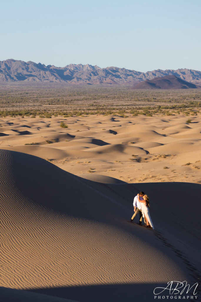 glamis-sand-dunes-engagement-photography-013-683x1024 Glamis Sand Dunes | Imperial County | Engagement Photography