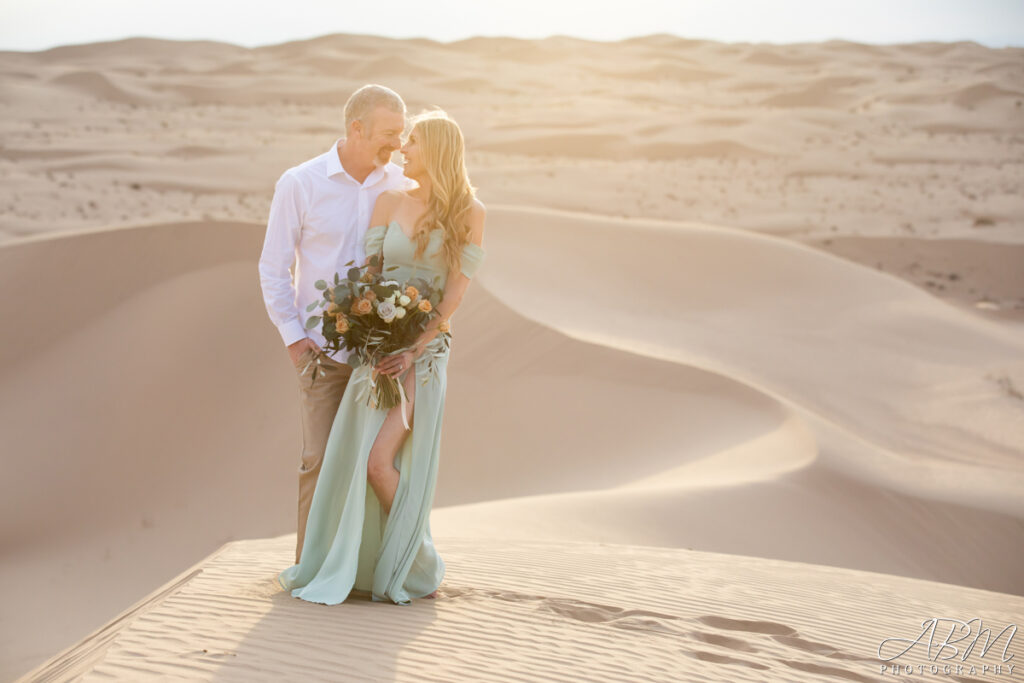 glamis-sand-dunes-engagement-wedding-photography-04-1024x683 Glamis Sand Dunes | California | Brian and Julie's Engagement Photography