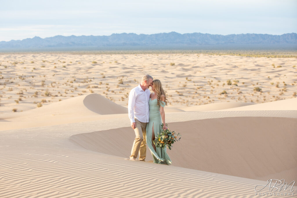 glamis-sand-dunes-engagement-wedding-photography-18-1024x683 Glamis Sand Dunes | California | Brian and Julie's Engagement Photography