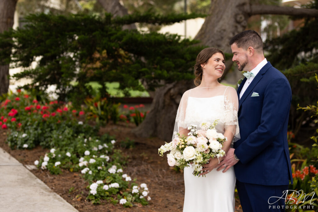 martin-johnson-house-la-jolla-wedding-photography-011-1024x683 Martin Johnson House | La Jolla | Rebecca + Daniel’s Wedding Photography