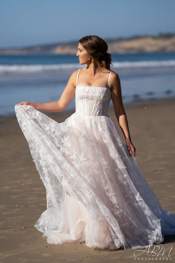 Scripps Seaside Forum | La Jolla | Olivia + Dillon’s Wedding Photography Weddings scripps-seaside-forum-la-jolla-wedding-photography-009-683x1024 Scripps Seaside Forum | La Jolla | Olivia + Dillon’s Wedding Photography