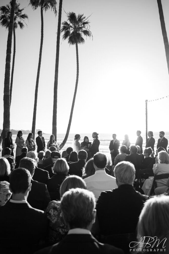 scripps-seaside-forum-la-jolla-wedding-photography-023-683x1024 Scripps Seaside Forum | La Jolla | Olivia + Dillon’s Wedding Photography