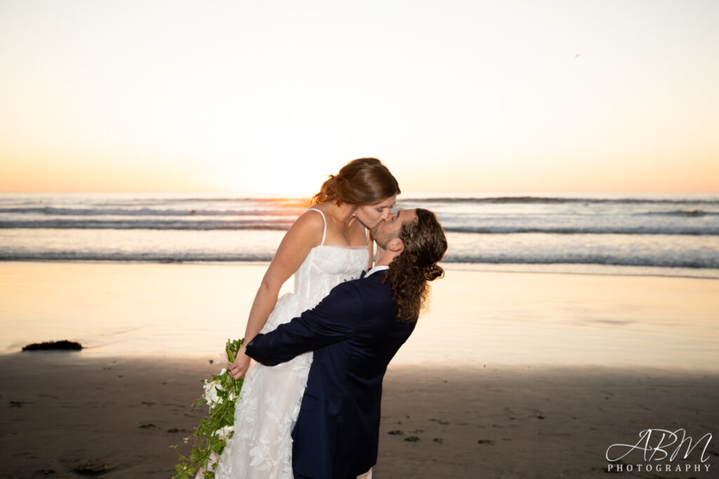 scripps-seaside-forum-la-jolla-wedding-photography-047-1024x683 Scripps Seaside Forum | La Jolla | Olivia + Dillon’s Wedding Photography