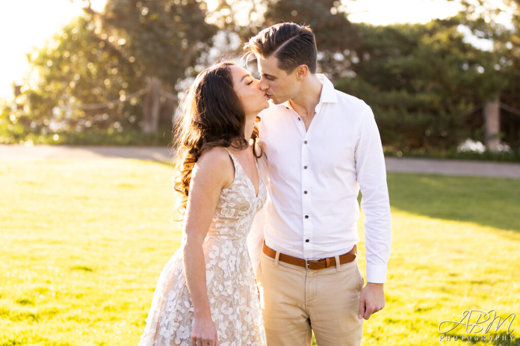 seagrove-park-del-mar-engagement-photography-002-1024x683 Seagrove Park | Del Mar | Kayla + Chad’s Engagement Photography