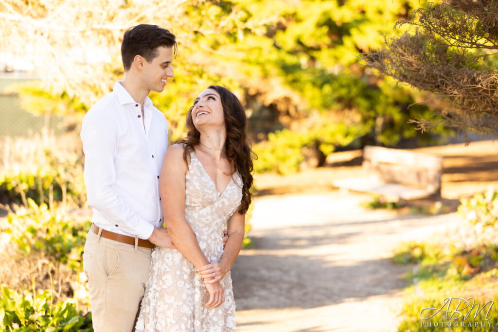 Seagrove Park | Del Mar | Kayla + Chad’s Engagement Photography Engagements seagrove-park-del-mar-engagement-photography-008-1024x683 Seagrove Park | Del Mar | Kayla + Chad’s Engagement Photography