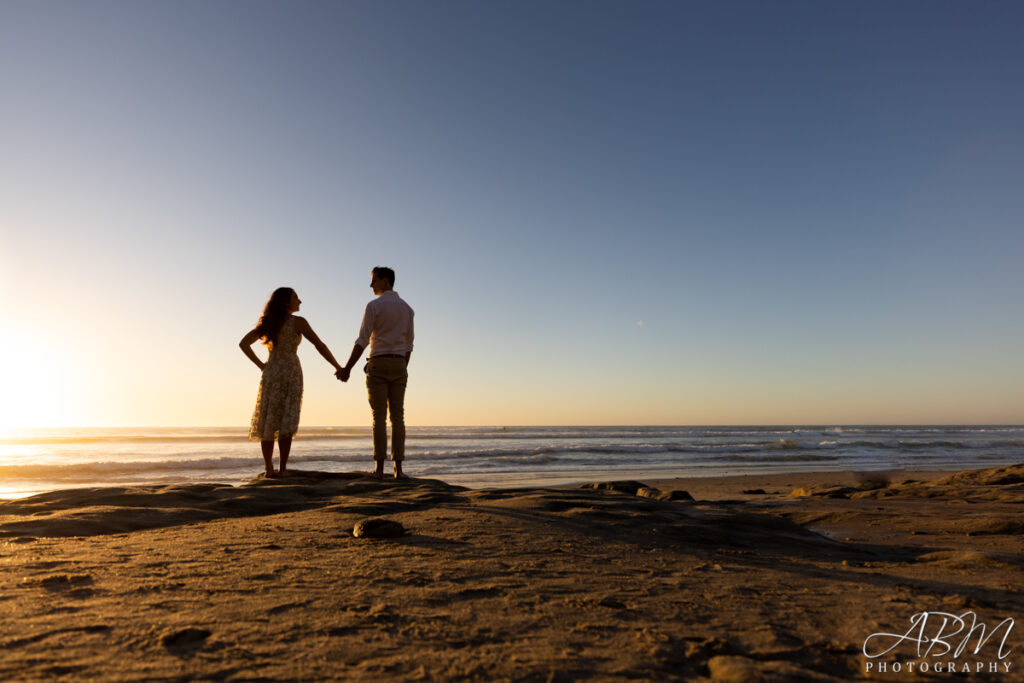 Seagrove Park | Del Mar | Kayla + Chad’s Engagement Photography Engagements seagrove-park-del-mar-engagement-photography-014-1024x683 Seagrove Park | Del Mar | Kayla + Chad’s Engagement Photography