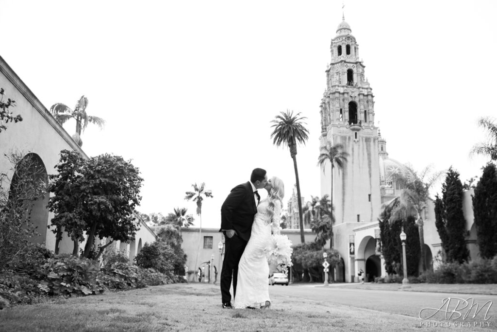 The Immaculata Catholic Church | San Diego | Grace + Gilbert’s Wedding Photography Weddings the-immaculata-curch-san-diego-wedding-photography-048-1024x683 The Immaculata Catholic Church | San Diego | Grace + Gilbert’s Wedding Photography