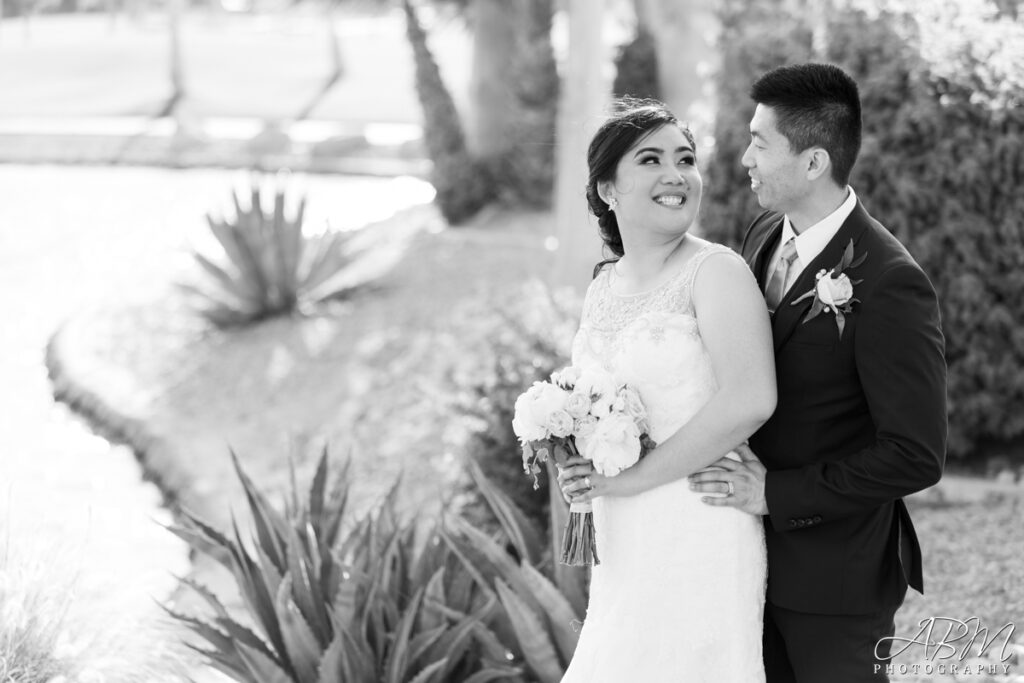 01St-louis-catholic-curch-san-diego-photography-030-1024x683 St. Louis Catholic Church | San Diego | Erica + Ryan’s Wedding Photography