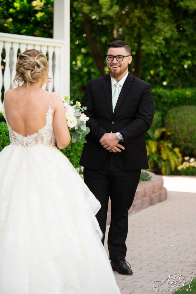 Grand-tradition-wedding-garden-estate-san-diego-wedding-photography-010-683x1024 Grand Tradition Garden & Estates | Fallbrook | Lauren + Michael’s Wedding Photography