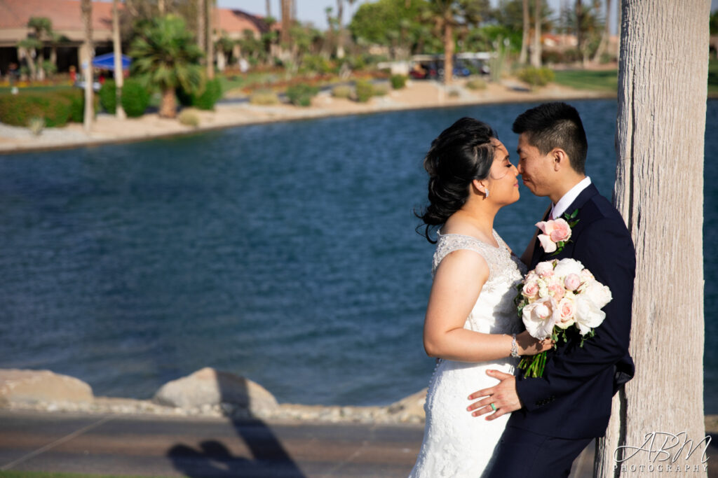 St-louis-catholic-curch-san-diego-photography-034-1024x683 St. Louis Catholic Church | San Diego | Erica + Ryan’s Wedding Photography