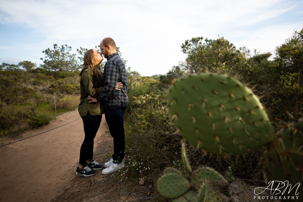 Torrey-pines-san-diego-engagement-photography-015-1024x683 Torrey Pines State Reserve | San Diego | Engagement Session