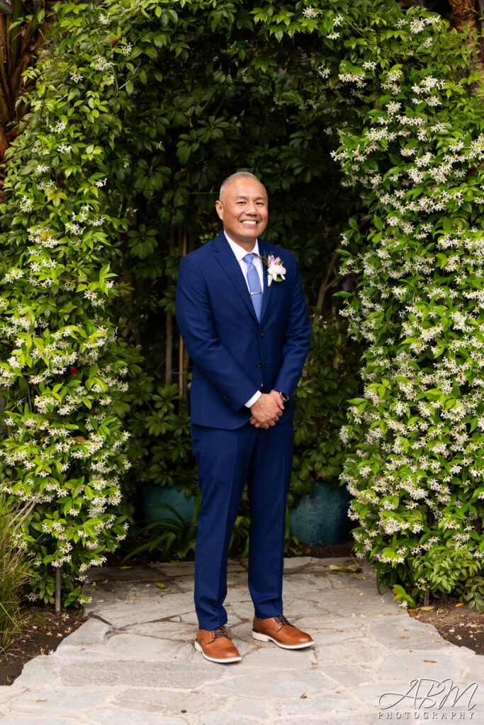 Bali Hai Restaurant | San Diego | Kate + Ian’s Wedding Photography Weddings bali-hai-restaurant-wedding-photography-017-683x1024 Bali Hai Restaurant | San Diego | Kate + Ian’s Wedding Photography