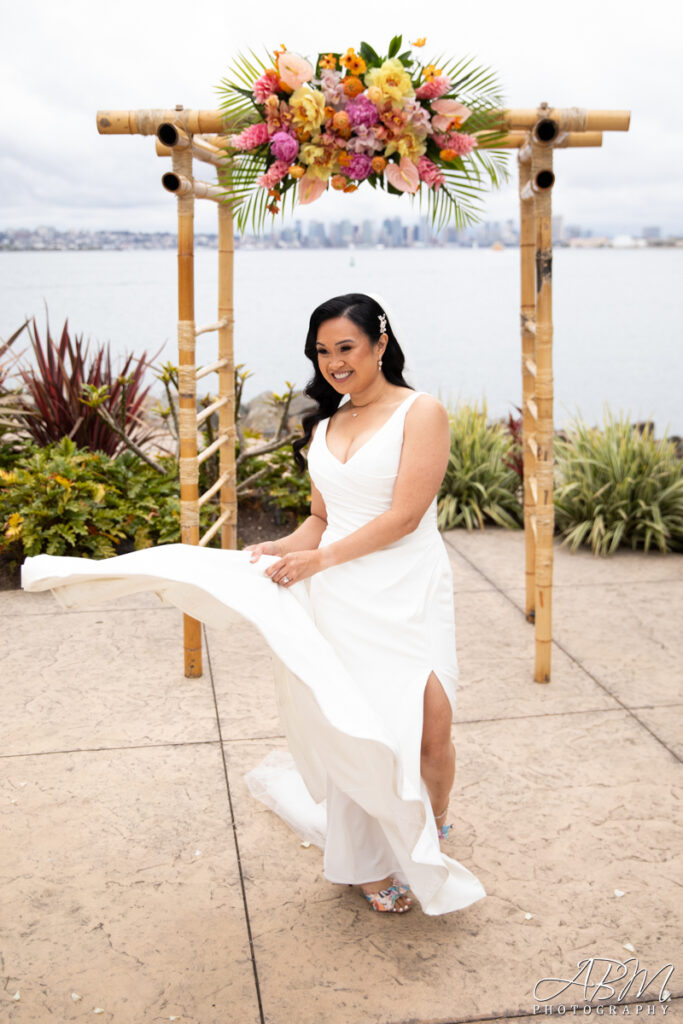 Bali Hai Restaurant | San Diego | Kate + Ian’s Wedding Photography Weddings bali-hai-restaurant-wedding-photography-050-683x1024 Bali Hai Restaurant | San Diego | Kate + Ian’s Wedding Photography