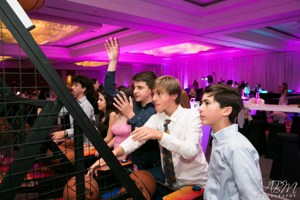 Congregation Beth Israel + Coasterra | San Diego | Rachel’s Bat Mitzvah Photography Bar Mitzvah coronado-bat-mitzvah-photography-052-1024x683 Congregation Beth Israel + Coasterra | San Diego | Rachel’s Bat Mitzvah Photography